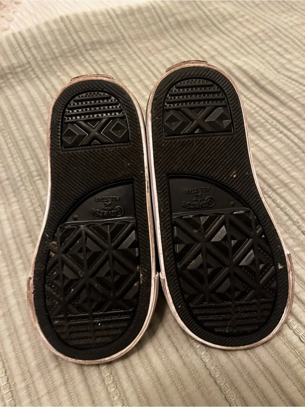 Converse Toddler High Top Sneakers – Black & Neon Green Bug Print